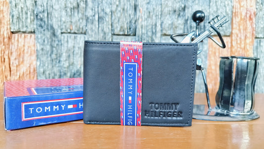 Tommy Hilfiger Black color Bi-fold first copy Wallet