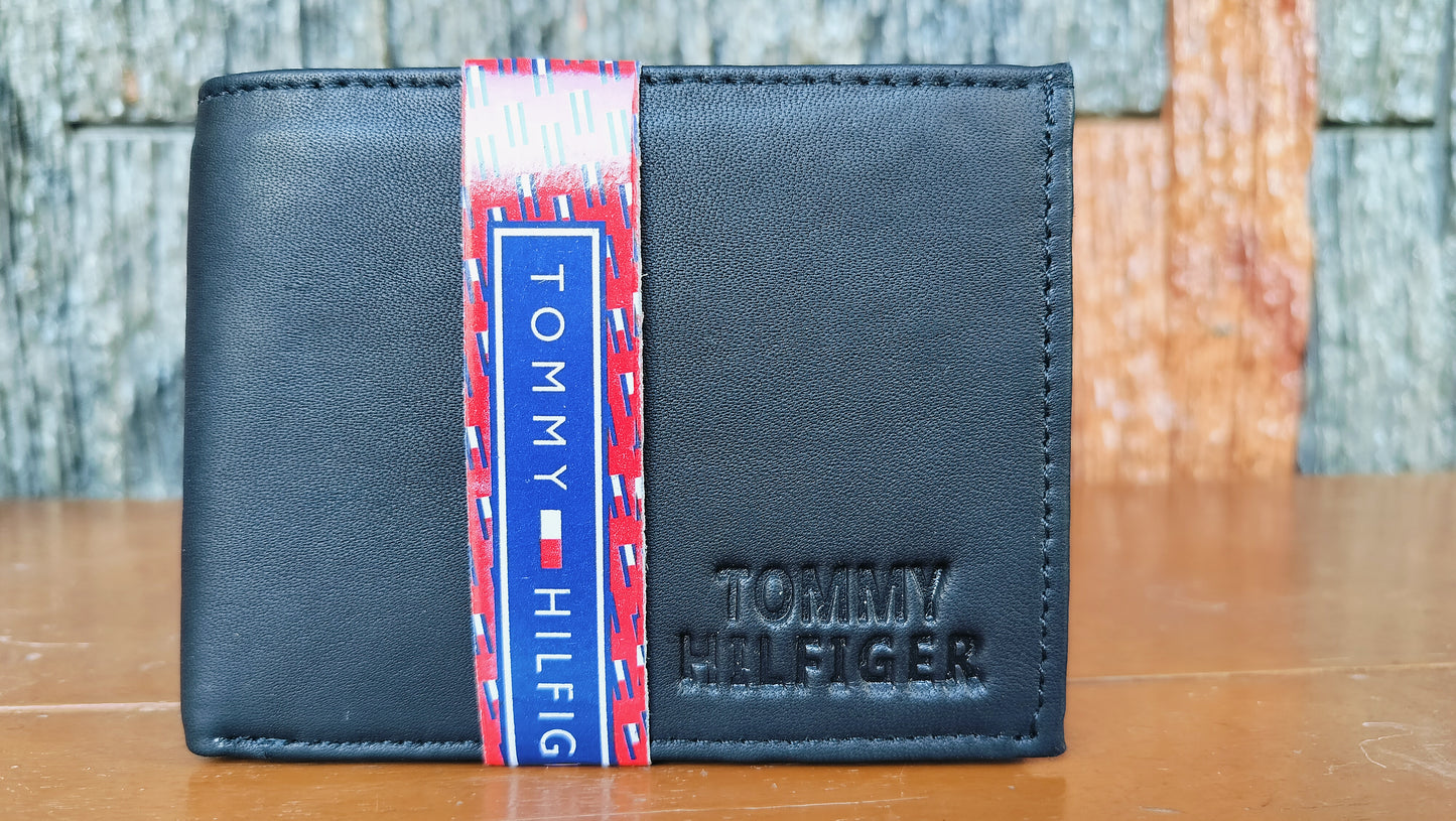 Tommy Hilfiger Black color Bi-fold first copy Wallet