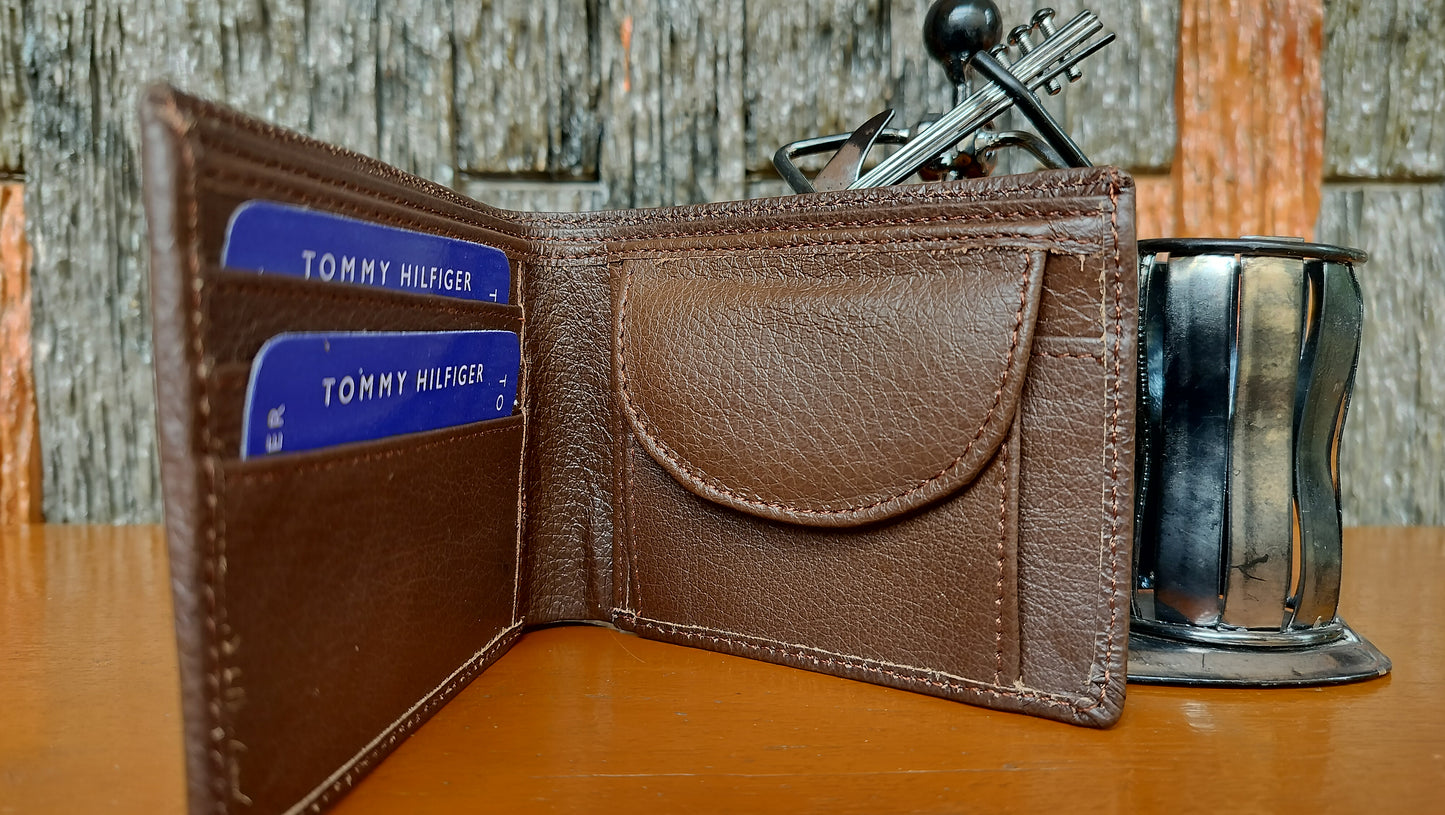 Tommy Hilfiger- Latest Brown color Bi-fold first copy Wallet